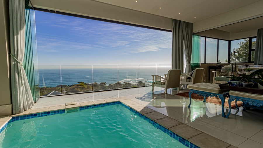 11 Bedroom Property for Sale in Camps Bay Western Cape